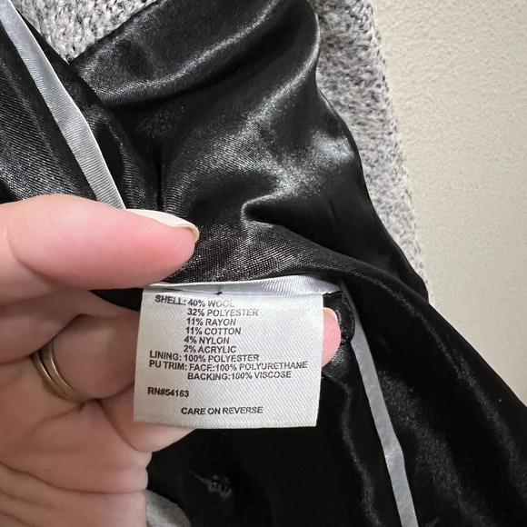 Calvin Klein Wool Blend Coat Size Medium - Picture 5 of 12